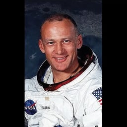 Buzz Aldrin 